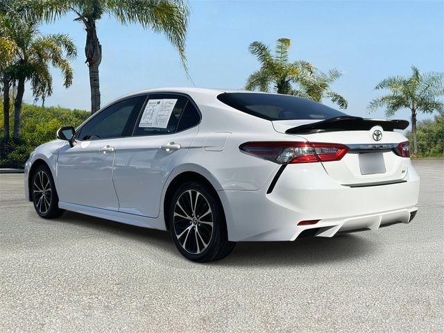 2018 Toyota Camry SE