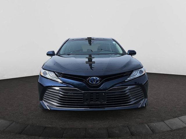 2018 Toyota Camry Hybrid LE
