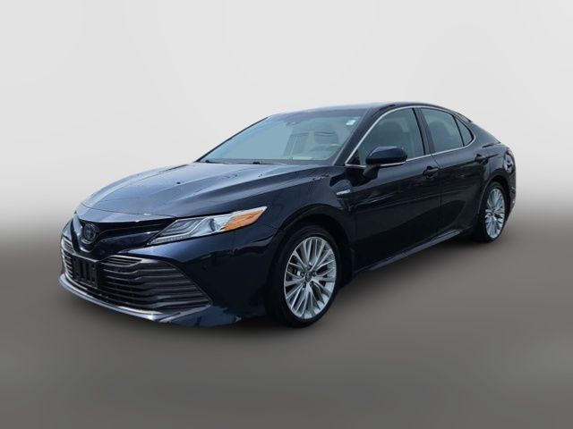 2018 Toyota Camry Hybrid LE