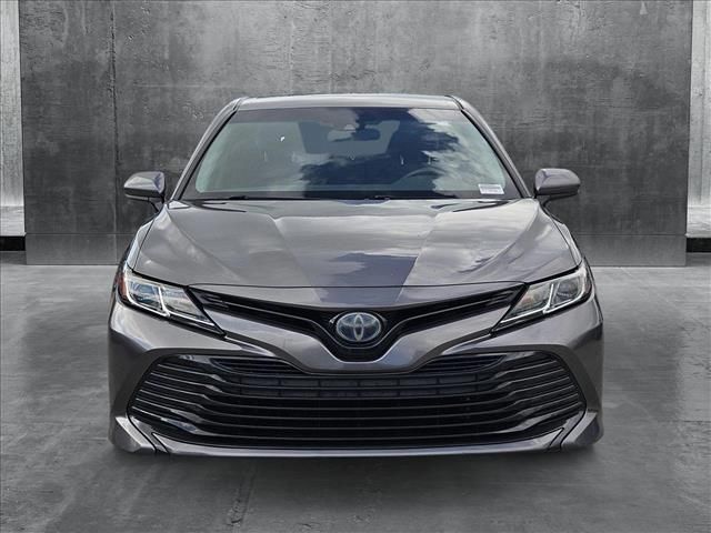 2018 Toyota Camry Hybrid LE