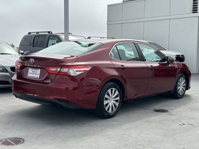 2018 Toyota Camry Hybrid LE