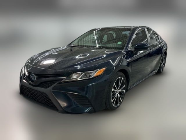 2018 Toyota Camry Hybrid LE