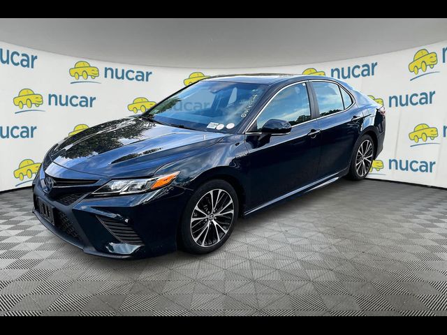 2018 Toyota Camry Hybrid SE