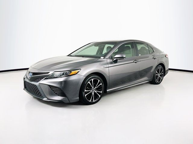 2018 Toyota Camry Hybrid SE