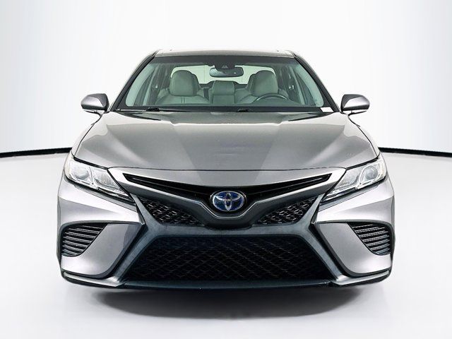 2018 Toyota Camry Hybrid SE