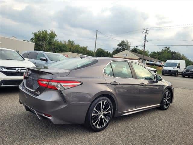 2018 Toyota Camry Hybrid SE