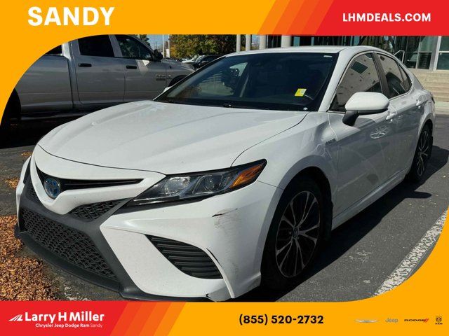 2018 Toyota Camry Hybrid SE