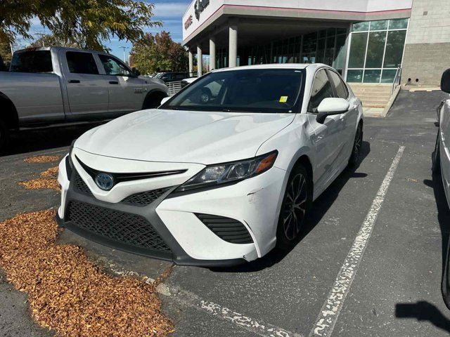 2018 Toyota Camry Hybrid SE