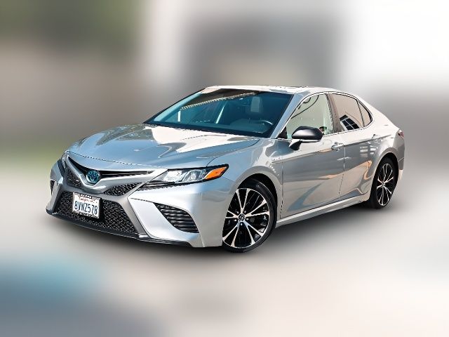 2018 Toyota Camry Hybrid SE