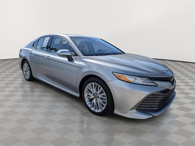 2018 Toyota Camry Hybrid XLE