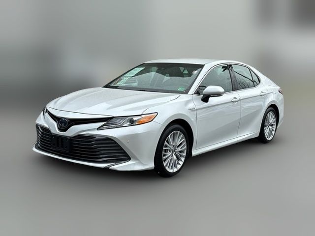 2018 Toyota Camry Hybrid XLE