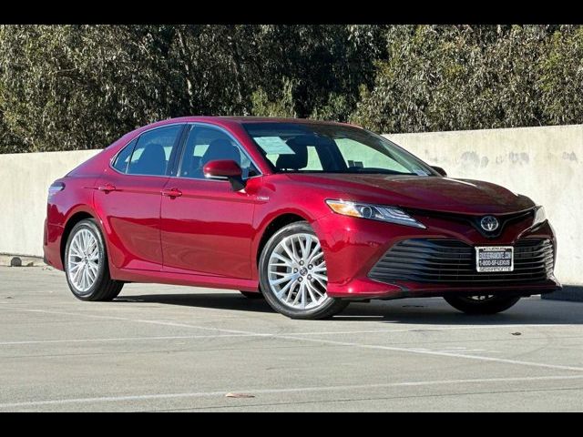 2018 Toyota Camry Hybrid XLE