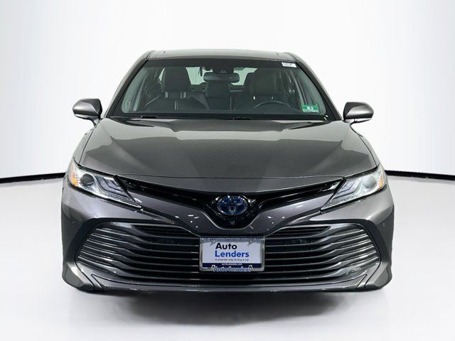 2018 Toyota Camry Hybrid XLE