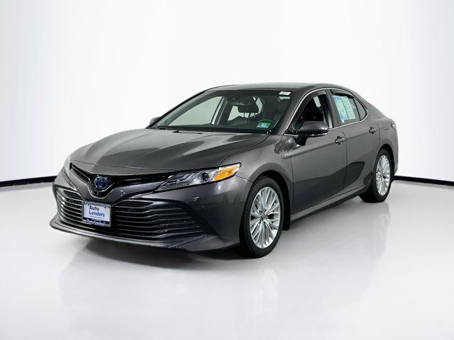 2018 Toyota Camry Hybrid XLE