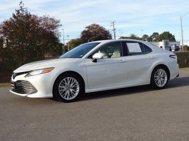 2018 Toyota Camry Hybrid XLE