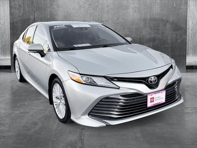 2018 Toyota Camry Hybrid XLE