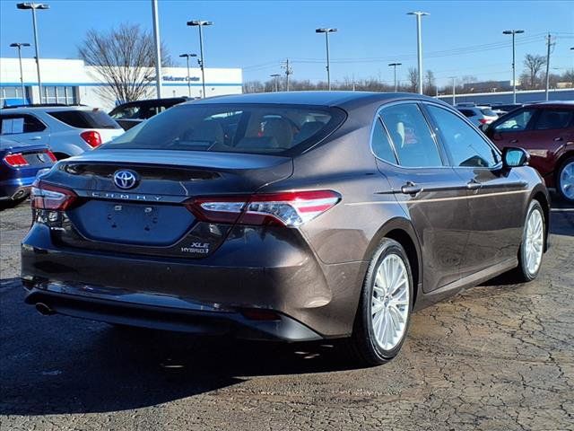 2018 Toyota Camry Hybrid XLE