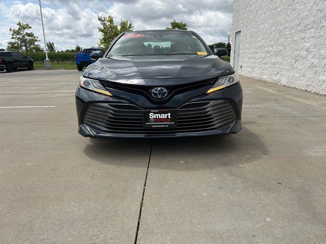 2018 Toyota Camry Hybrid XLE