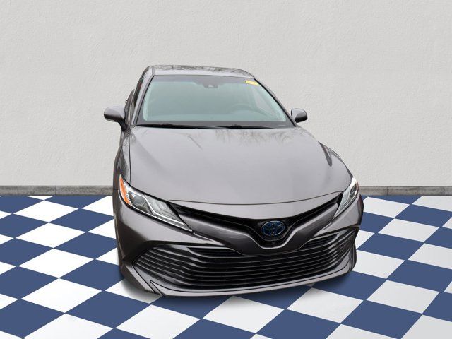 2018 Toyota Camry Hybrid XLE