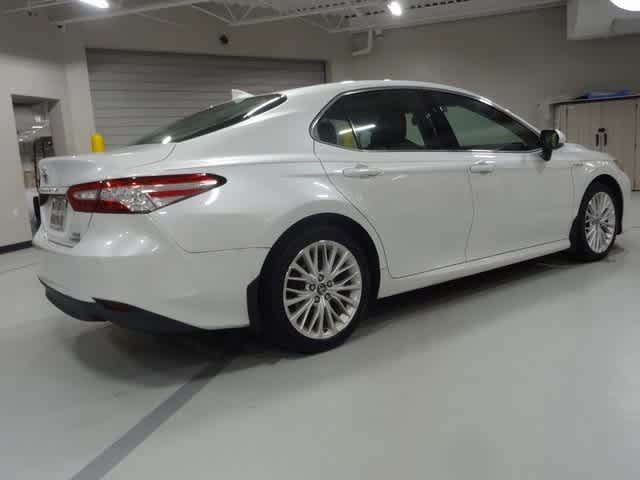 2018 Toyota Camry Hybrid XLE