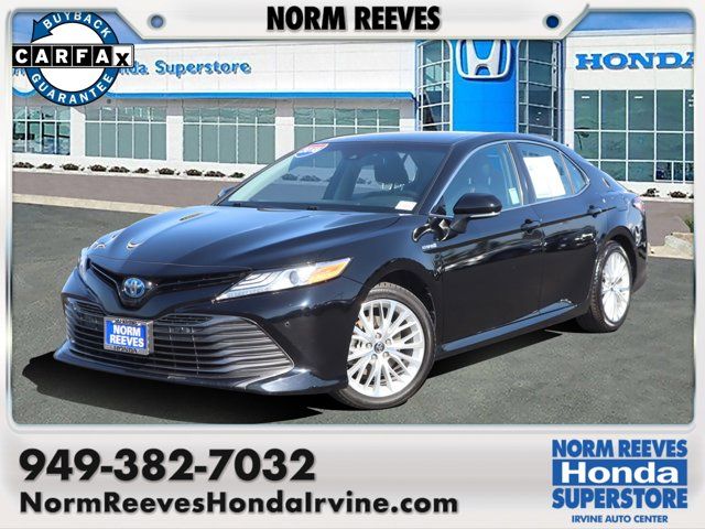 2018 Toyota Camry Hybrid XLE