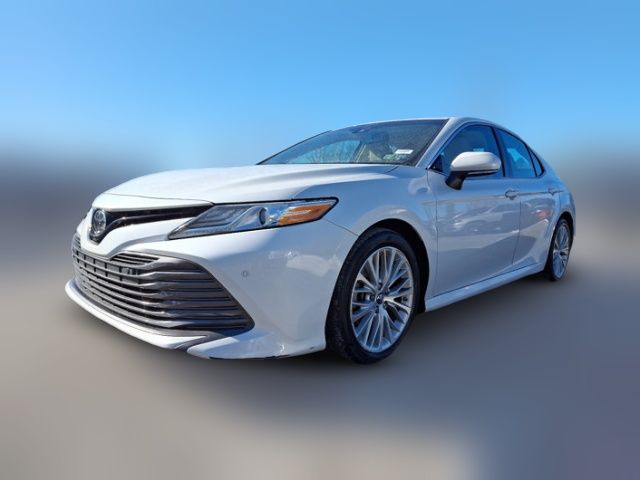 2018 Toyota Camry XLE