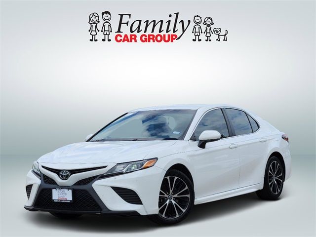 2018 Toyota Camry SE