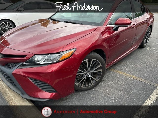 2018 Toyota Camry SE