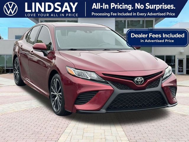 2018 Toyota Camry SE