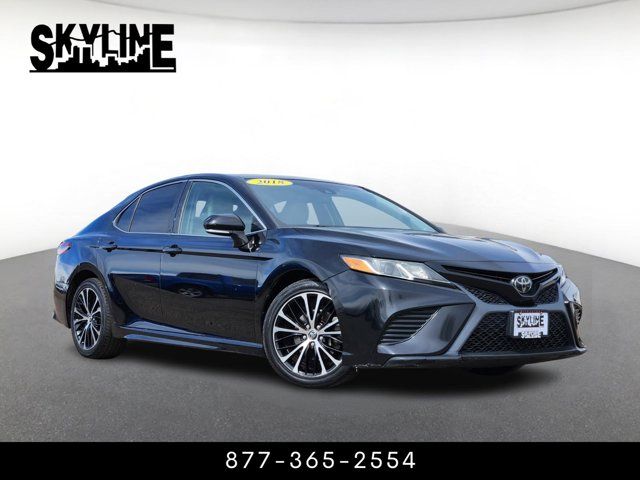 2018 Toyota Camry SE
