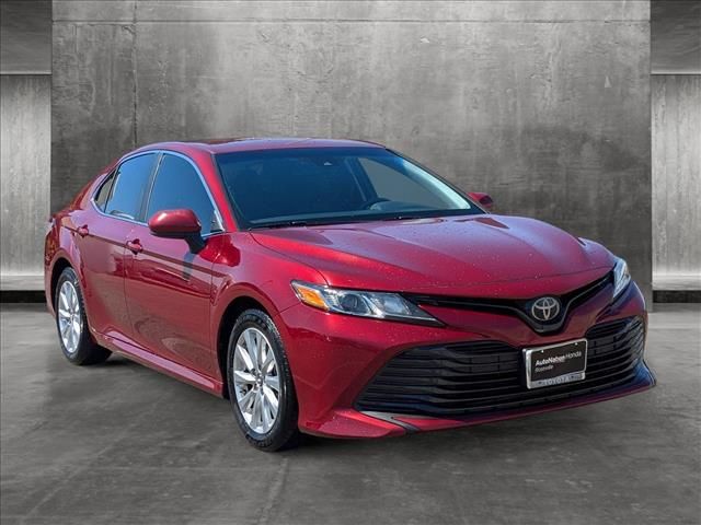 2018 Toyota Camry LE