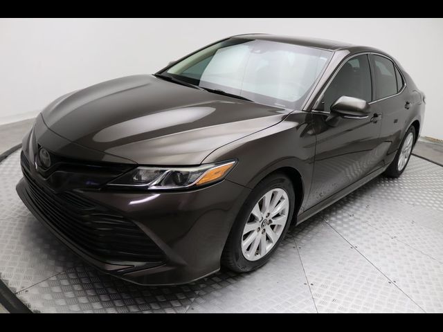 2018 Toyota Camry LE