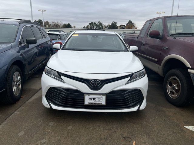 2018 Toyota Camry LE