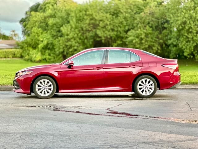 2018 Toyota Camry LE