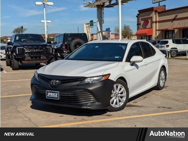 2018 Toyota Camry LE