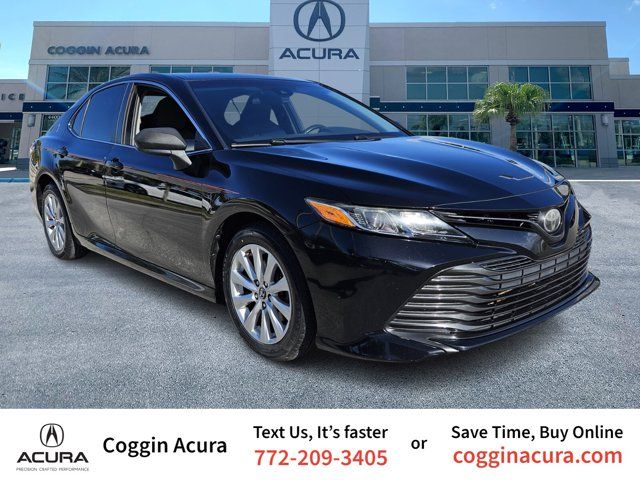 2018 Toyota Camry LE