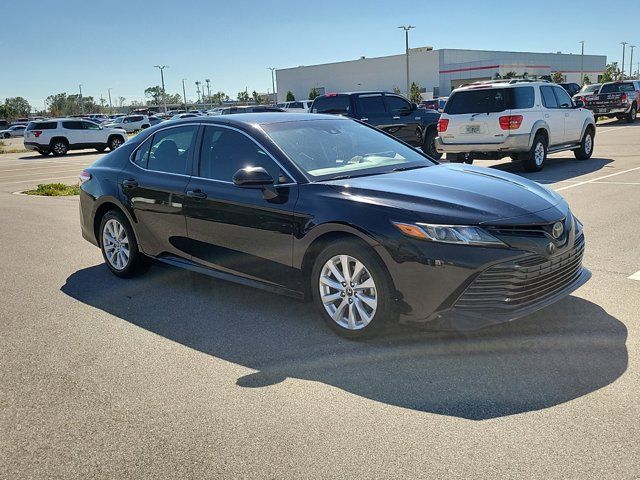 2018 Toyota Camry LE