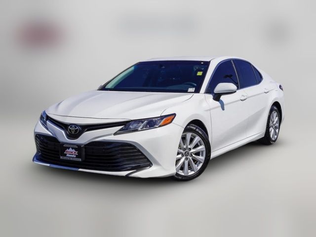 2018 Toyota Camry LE