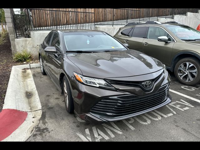 2018 Toyota Camry LE