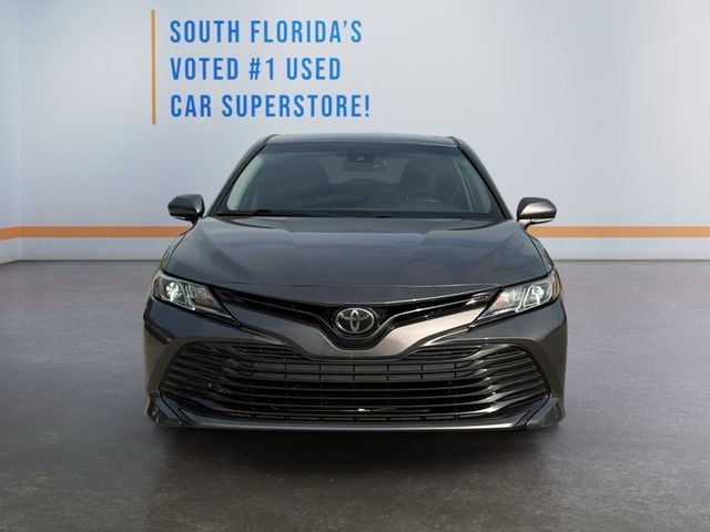 2018 Toyota Camry LE