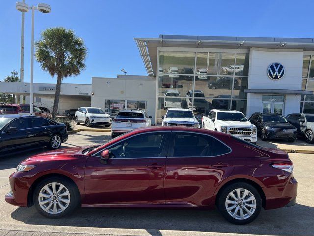 2018 Toyota Camry LE