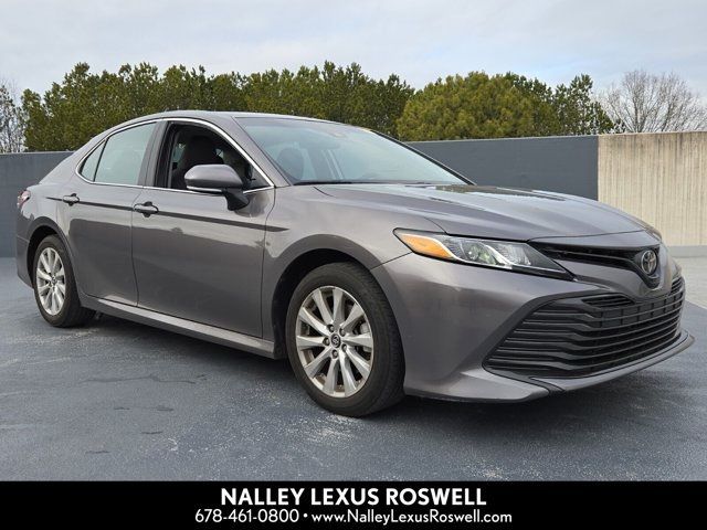 2018 Toyota Camry LE