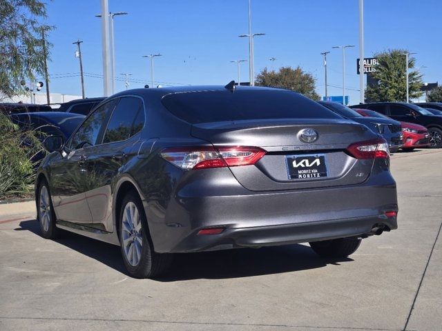 2018 Toyota Camry LE