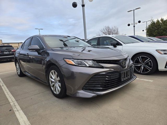 2018 Toyota Camry LE