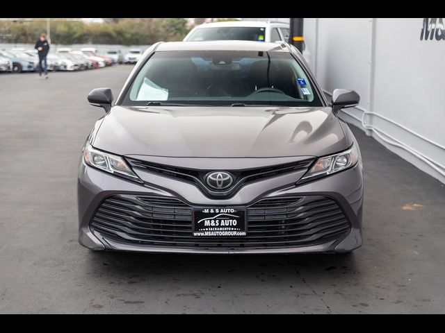 2018 Toyota Camry LE