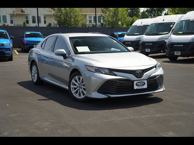 2018 Toyota Camry LE