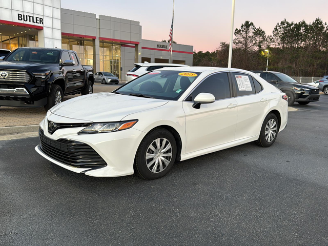 2018 Toyota Camry LE