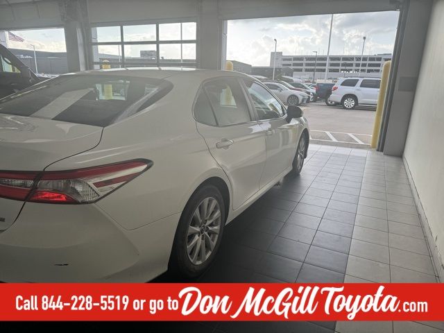 2018 Toyota Camry LE