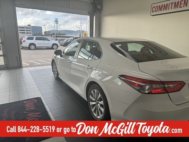 2018 Toyota Camry LE