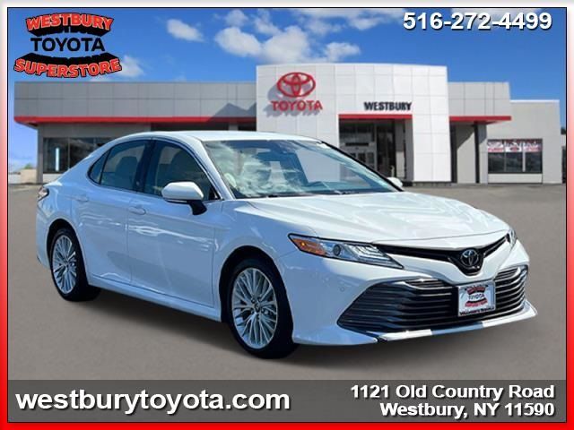 2018 Toyota Camry XLE